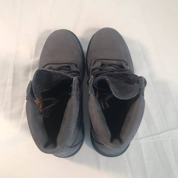 Timberland Waterpoof 6 Inch Boots - Picture 8 of 9